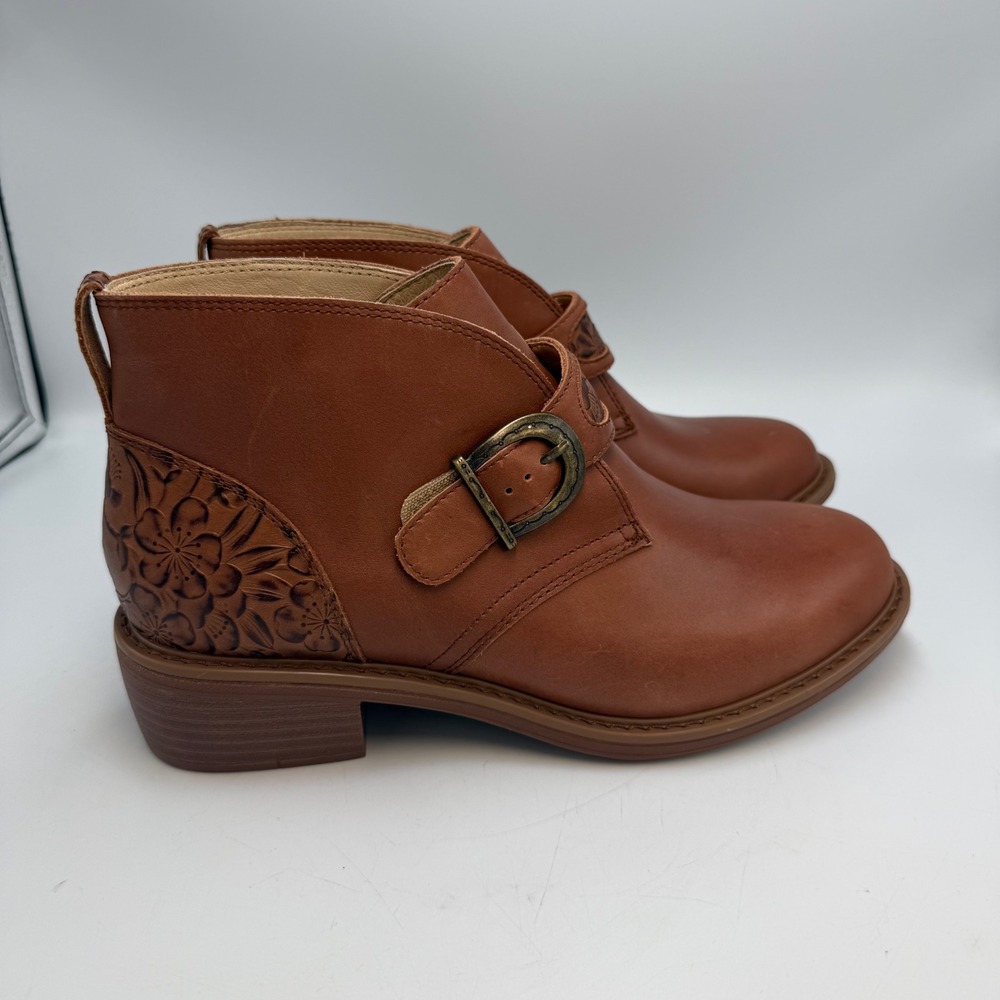 Alegria Mikki Western Buckle Brown Leather Floral Embossed Ankle Boots Size 39.5
